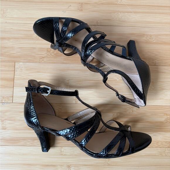 AEROSOLES PASSIONFRUIT SANDALS BLACK SNAKESKIN PATENT HEELS SIZE 9 - Picture 4 of 9